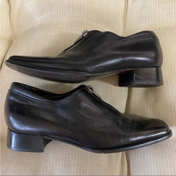 Botticelli | Vintage Made in Italy 100% Black Square Toe Leather Loafer Heels - Picture 6 of 9